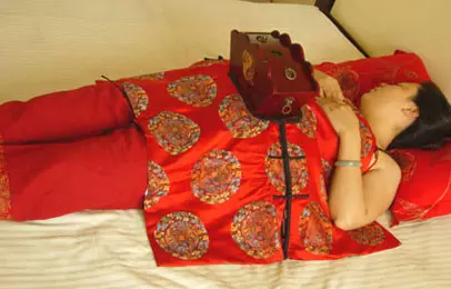 艾灸的作用是什么？ 怎樣用艾灸養(yǎng)生？